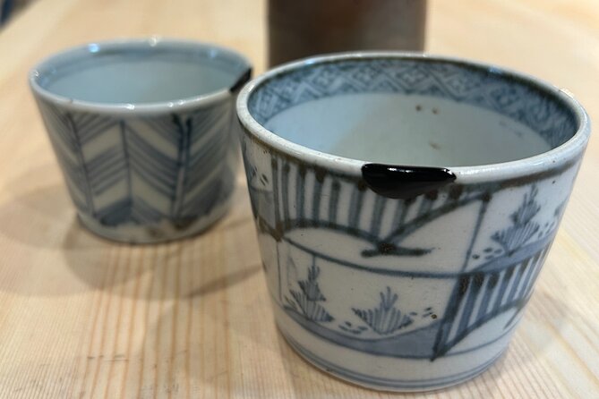 1.5〜2 Hours Traditional Kintsugi Work Shop in Namba Osaka - Entering Namba’s Kura studio: small group, big attention