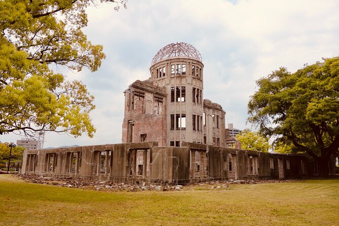 1-Day Private Sightseeing Tour in Hiroshima and Miyajima Island - Miyajima walking: shrines, deer, and time for food