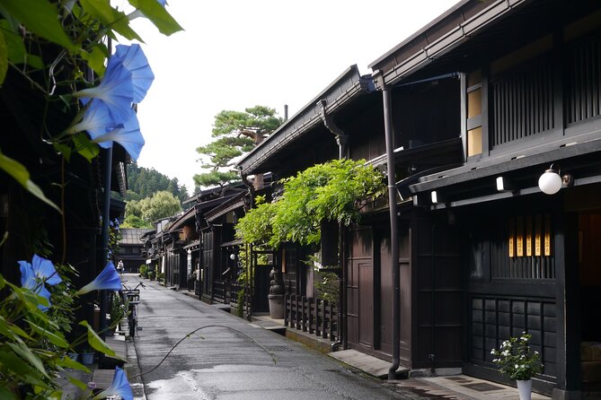 1-Day Shirakawago & Takayama Tour (Round Trip from Kanazawa) - Shirakawago Ogimachi: UNESCO Thatched Roofs and Real Village Life