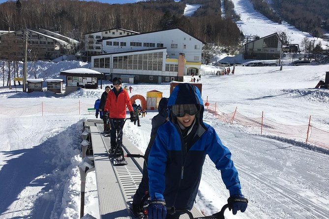 1-Day Snow Monkeys & Snow Fun in Shiga Kogen Tour - Transportation and Group Size: Small Enough to Feel Personal