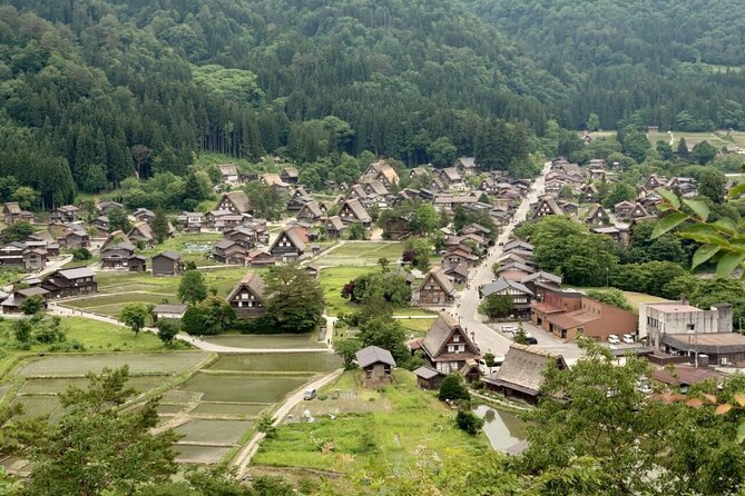 1-Day Takayama Tour: Explore Scenic Takayama and Shirakawago - Sanmachi Suji: Walking Takayama’s Wooden Details