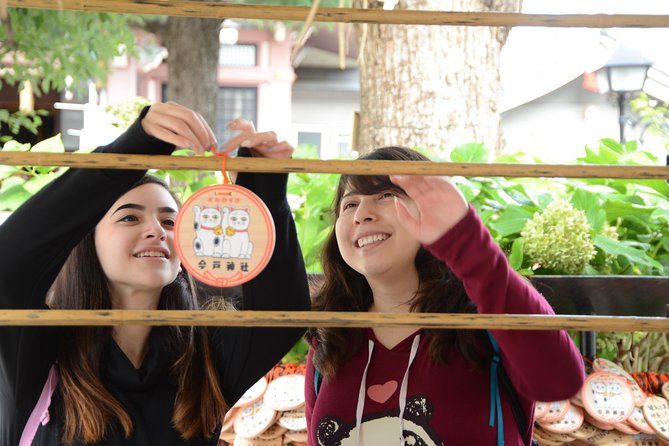 2.5 Hour-Guided Cycle Tour in the Central Tokyo - Under Tokyo Skytree: Photo Angles, Bike Perspective, and Kyojima Daily Life