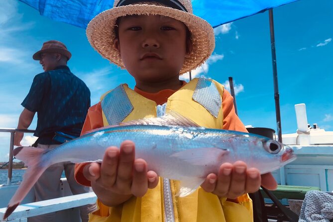 2 hours family fishing in Okinawa - Kadena Fishing Port Check-In, Then Straight to the Water
