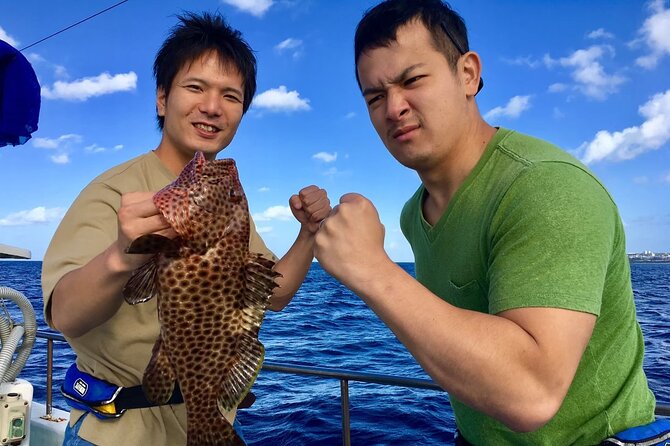 2 hours family fishing in Okinawa - Timing That Works for Families: 9:00, 11:30, 15:00