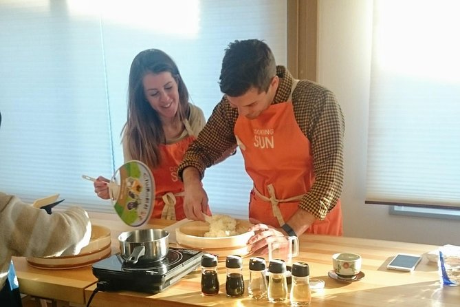 3-Hour Small-Group Sushi Making Class in Tokyo - What you make: nigiri, inari, hosomaki, and a California roll