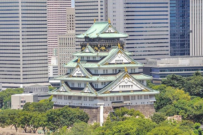 A Tour to Explore the Symbol of Osaka: Osaka Castle - Stop 4: Miraiza Osaka-Jo, a practical break near the tower