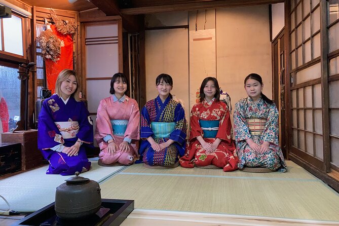 A Unique Antique Kimono and Tea ceremony Experience in English - Where the ceremony happens, and why the location matters