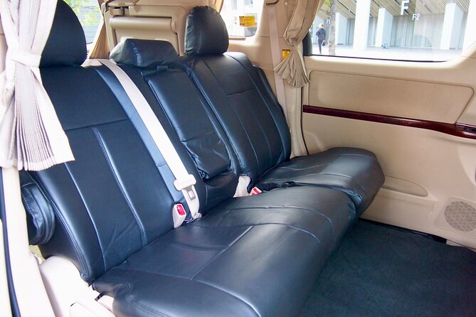 Airport transfer: Narita, Haneda (Tokyo), HND-NRT Airport shuttle - What the ride feels like in practice, from pickup to hotel
