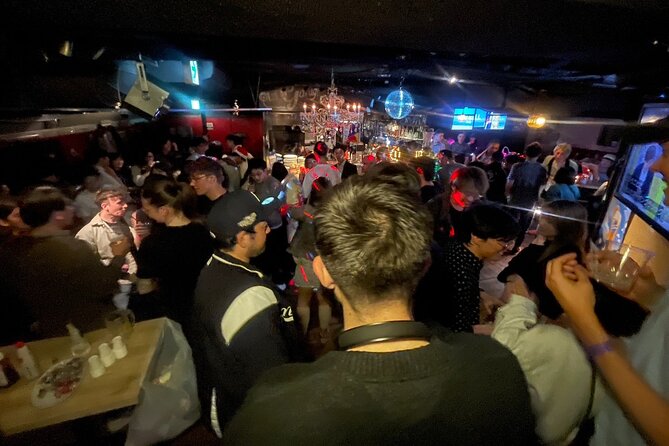 All We Can Drink and Make Friend Can Come Alone Party in Shinjuku - EXBAR TOKYO plus, Friday Nights, and the Drink Flow