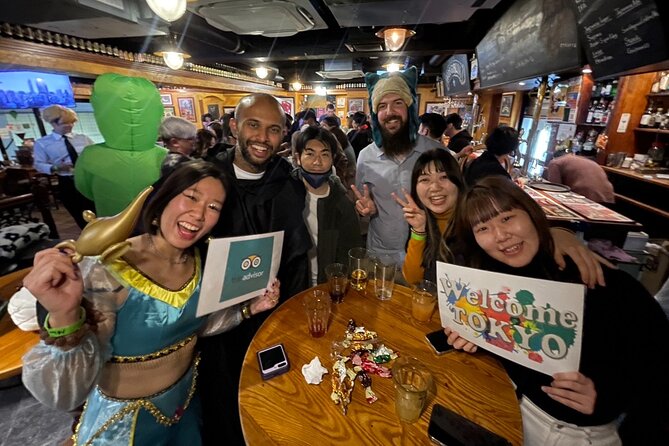 All We Can Drink and Make Friend Can Come Alone Party in Shinjuku - Games That Actually Break the Ice (UNO and Jenga)