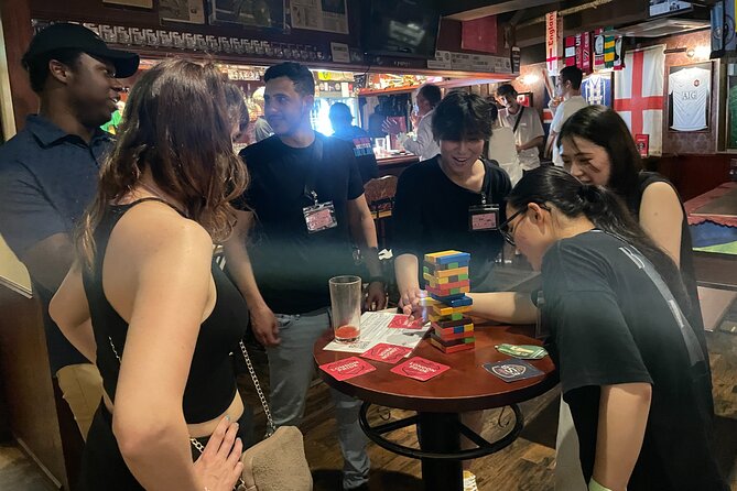 AllWeCanDrink "Can Come Alone" Shibuya Friending Party Experience - Games at the high tables, Uno, Jenga, Trump