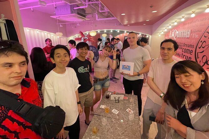 AllWeCanDrink "Can Come Alone" Shibuya Friending Party Experience - The group photo and the 9:45 pm closing rhythm