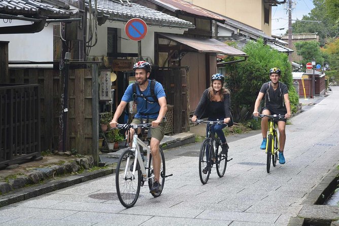Arashiyama Bamboo Forest & Hidden Gems Bike Tour (Early Bird) - The bikes and pace: easy cycling with some planned walking