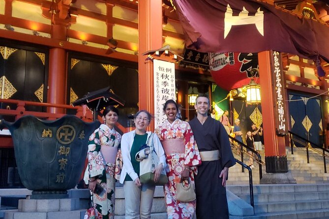 Asakusa: 1400-year history exploration - Stop 5 and 6: Hōzōmon and Sensō-ji, where the gates do the storytelling