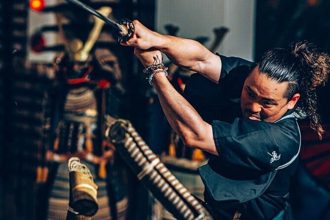 Authentic knife making experience at a blacksmith in Kyoto - Step by step: check-in, attire, and a safety-first mindset