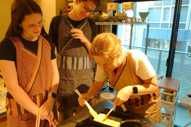 Authentic SUSHI Course Cooking Class - Rolled Egg Sushi: Tamagoyaki-Style With a Rectangle Pan