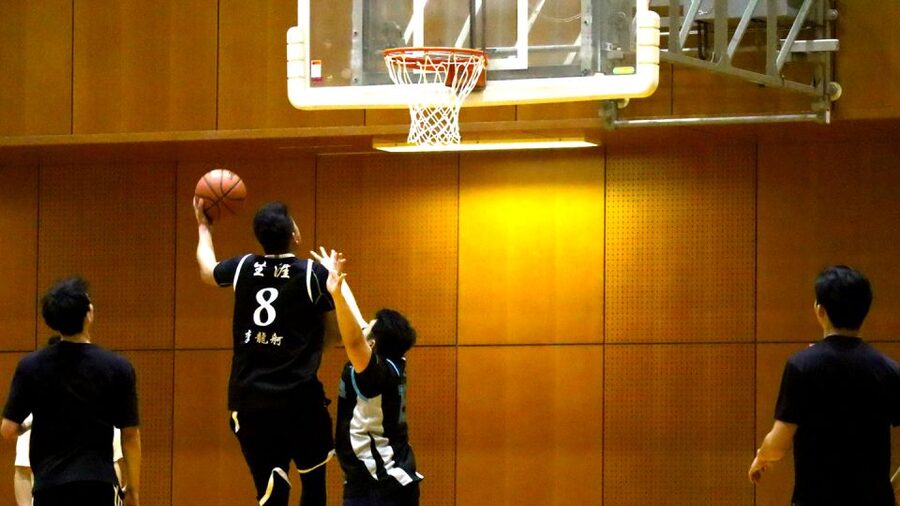 Basketball in Osaka with local players! - Facilities that make this easy to fit into your travel day