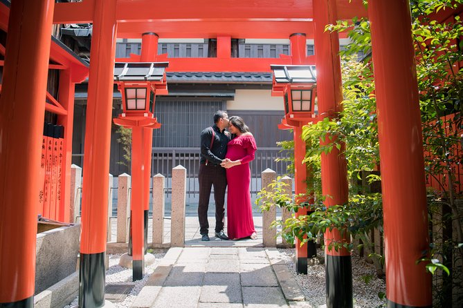 Beautiful Photography Tour in Kyoto - Stop 2: Yasuikonpira Shrine for calmer, shrine-area portraits
