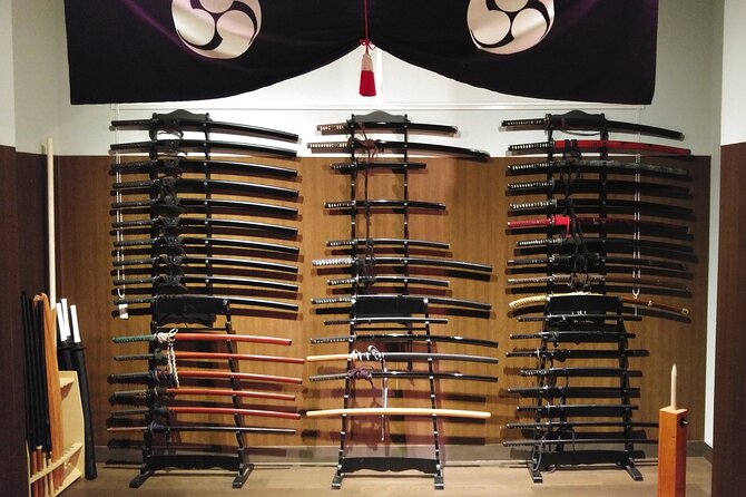 Best Samurai Experience in Tokyo - Weapons and armor displays that make the lesson feel real