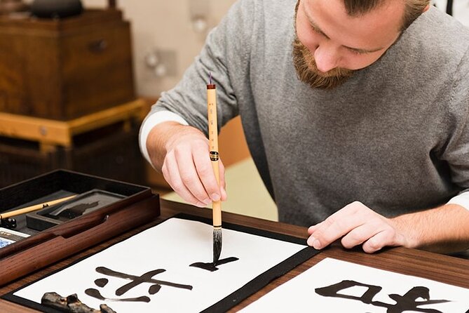 Calligraphy Workshop in Namba, Dotonbori - Why This Namba Calligraphy Workshop Feels Special