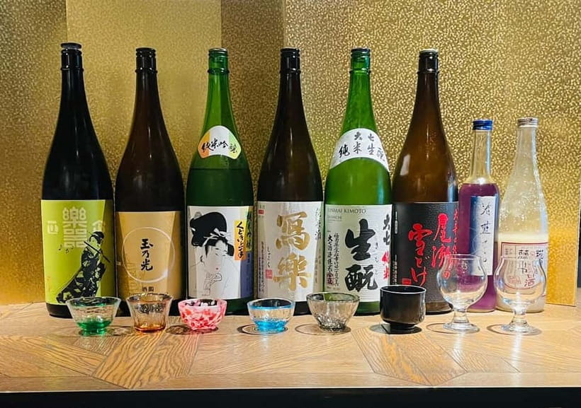 Casual Japanese sake tasting and snack experience, Kabukicho - Your sake flight in real life: how the tasting is taught