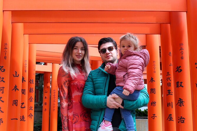 Chill Out in Tokyo: Personalized Private Tours with Local Friends - Senso-ji Temple approach: Thunder Gate, fortunes, and tradition
