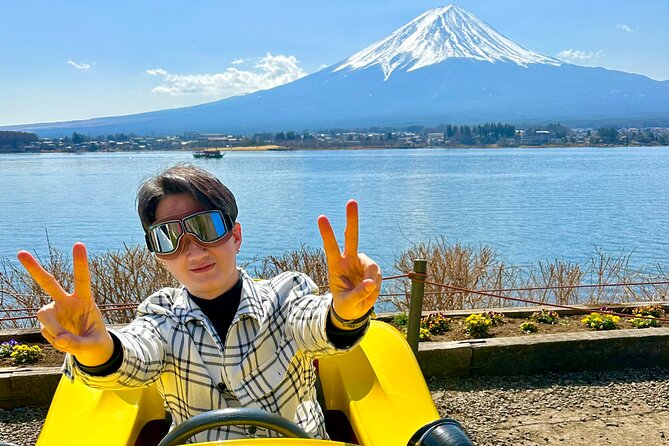 Cute & Fun E-Car tour following guide around Lake Kawaguchiko - Stop 2, the lake loop: Fuji views from the driver’s seat