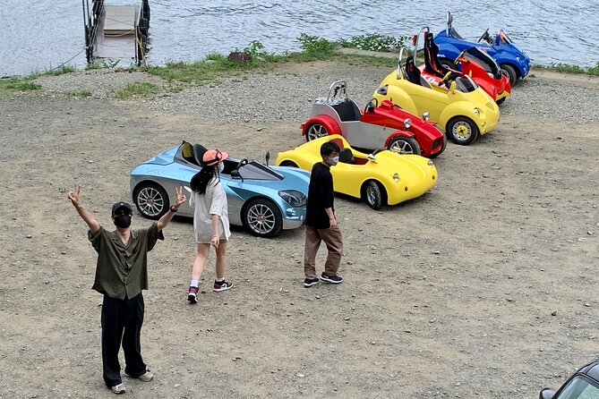 Cute & Fun E-Car tour following guide around Lake Kawaguchiko - Stop 3, Yagizaki Park: the tiny floating temple timing matters