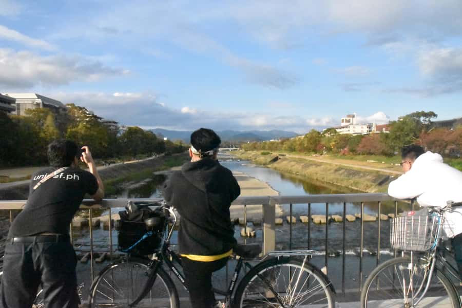 Cycle Kyoto's Hidden Gems & Gion Stroll - After the bikes: Gion or Pontocho with Geisha culture explained