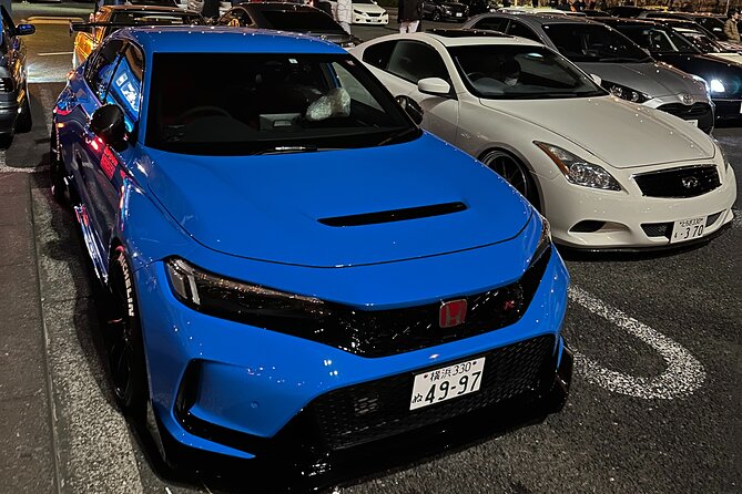 Daikoku Parking Tokyo Drift & APIT Car Meet JDM Culture Tour - Getting there and getting around: Lexus LS460 or a Toyota van
