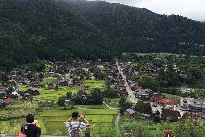 [Day trip bus tour from Kanazawa Station] Weekend only! World Heritage Shirakawago Day Bus Tour - Key Highlights Worth Pricing In