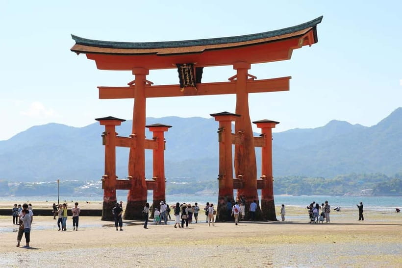 Day Trip to Hiroshima & Miyajima with Itsukushima Shrine - Meeting points, getting oriented fast, and avoiding last-minute stress