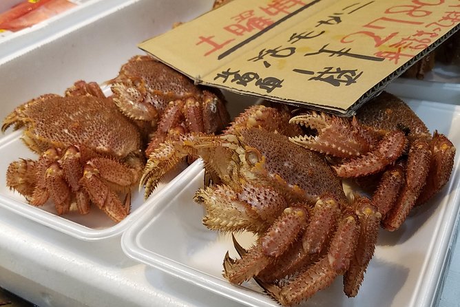 Deep Dive: Osaka Food Markets from Local to Luxurious! - Stop 6: Sennichimae Doguyasuji for kitchenware, knives, and ceramics