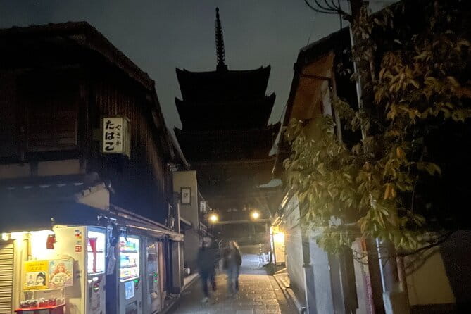 Discover Kyoto at Night by Bike - The 5:00 pm start that changes everything