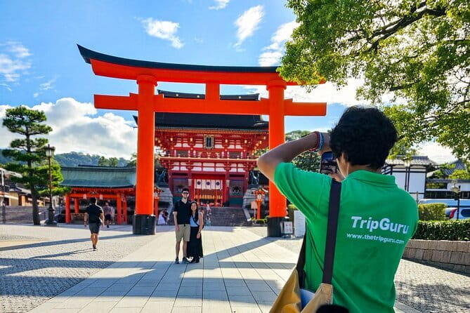 Discover Kyoto at Night by Bike - The Higashiyama park stop with cherry trees, ponds, and bridges