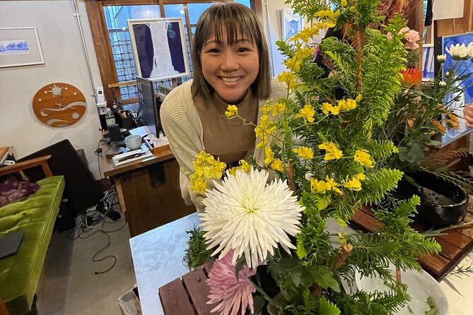 Discover the Art of Ikebana in Tokyo’s Historic Yanaka District - What to bring and how to time your day