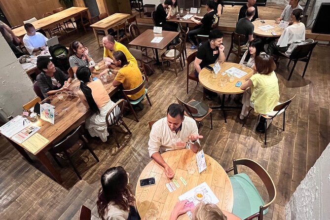 Easy Japanese Speaking Experience and Meet Locals in Shibuya - Small groups of 3 to 4, and why seat rotation matters