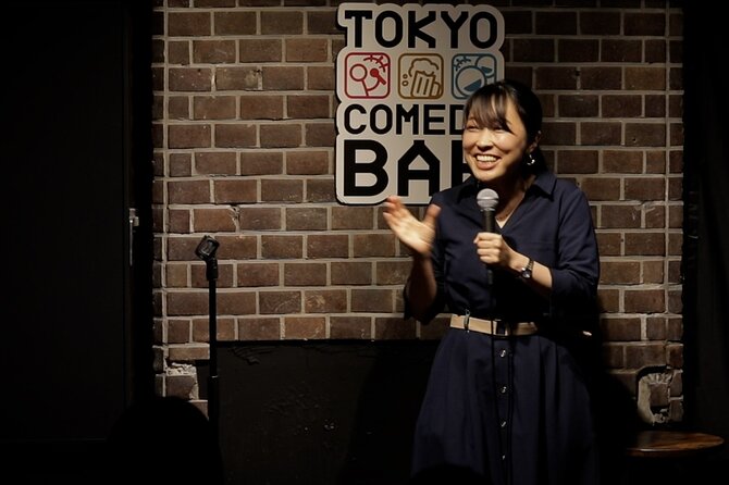 English Stand up Comedy Show - The bar setup: craft beers, cocktails, and snacks before the jokes