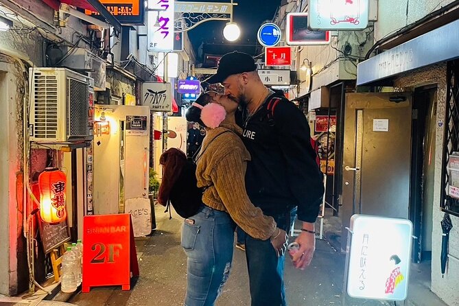ENJOY-ALL-SHINJUKU《Red Light District Walking》with DEEPest info! - Group size, comfort, and weather reality