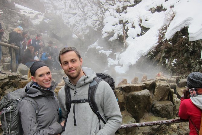 Explore Jigokudani Snow Monkey Park with a Local Guide - Why Jigokudani feels different in winter