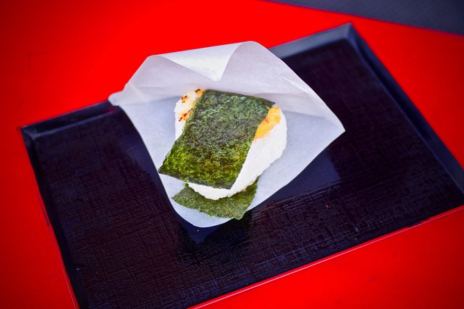 Food & Cultural Walking Tour around Zenkoji temple in Nagano - Matcha in a Japanese-style room, with a sweet finish