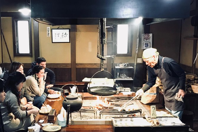 Food & Cultural Walking Tour around Zenkoji temple in Nagano - The food plan you’ll actually remember: oyaki, soba tea, matcha, sake