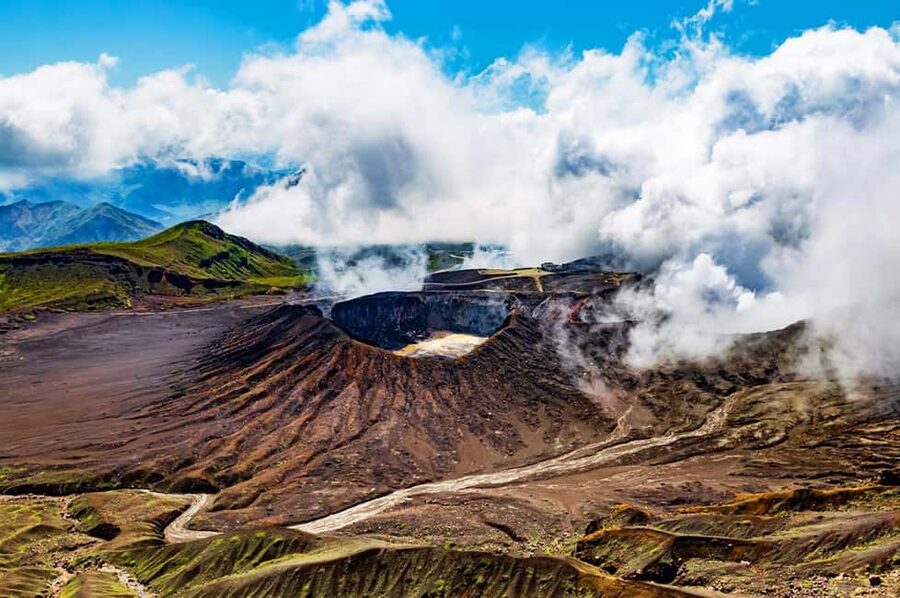 From Fukuoka: Mount Aso, Kurokawa Onsen, and Shrine Tour - Key highlights worth marking on your map
