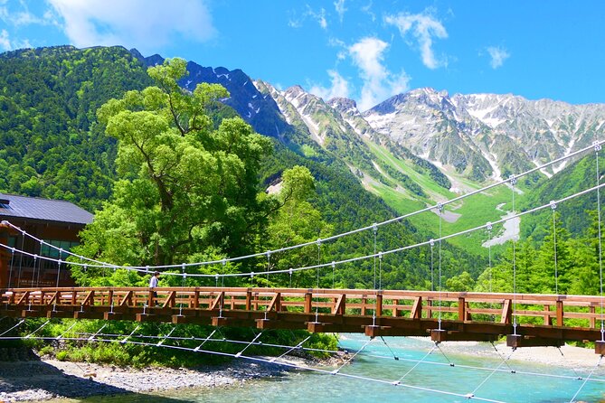 From Takayama: Alpine Splendor - Shinhotaka Ropeway and Kamikochi - Shinhotaka Ropeway: what makes the two stages so satisfying