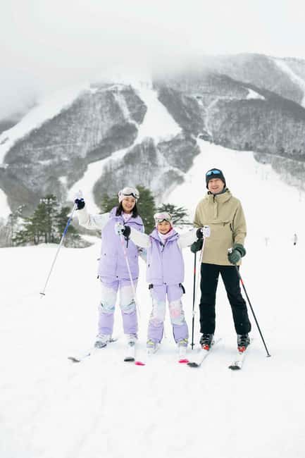 From Tokyo: Fujiyama Snow Resort Yeti Winter Ski Day Tour - Choosing between shuttle, ski, lesson, or sledding options