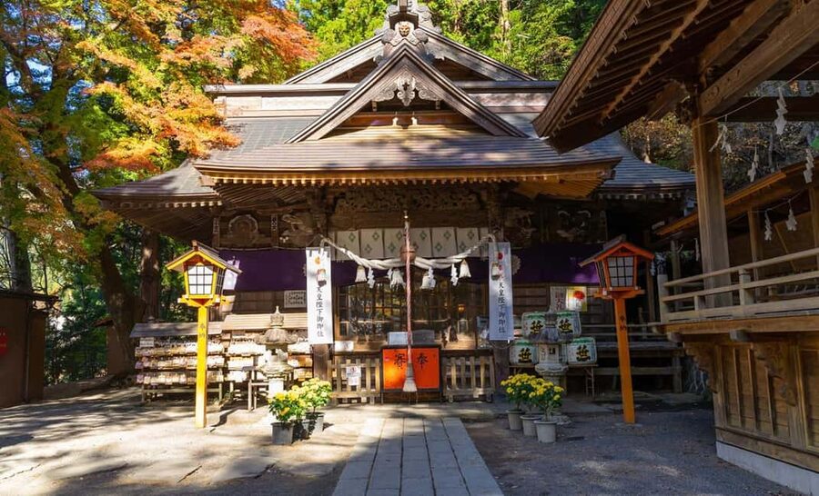 From Tokyo: Full-Day Mount Fuji Tour in English or Spanish - Lake Kawaguchiko Cruise, the Calm Finish