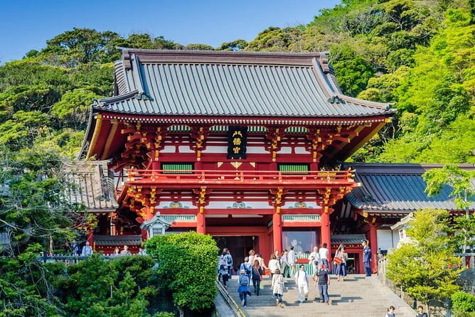 From Tokyo Kamakura, Hachimangu Shrine and Enoshima Full Day Tour - Kamakura and Enoshima in One Organized Day: Why This Works