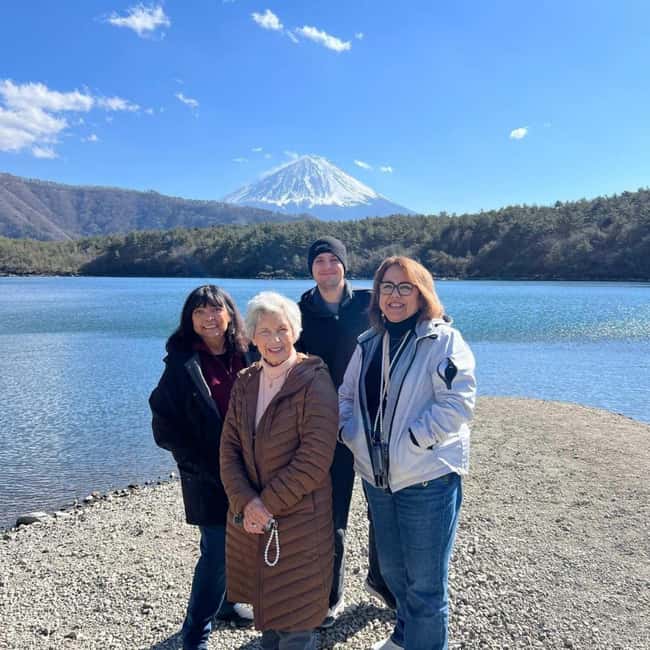 From Tokyo: Mt Fuji Private Day Tour In Luxury Land Cruiser - Gotemba Premium Outlets: the practical break that also can be fun