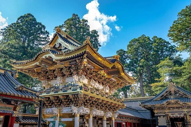 From Tokyo: Top 5 Scenic Spots of Mount Fuji Full-Day Tour - Stop 4, Lake Kawaguchiko and Oshi Park: seasonal flowers plus lake views