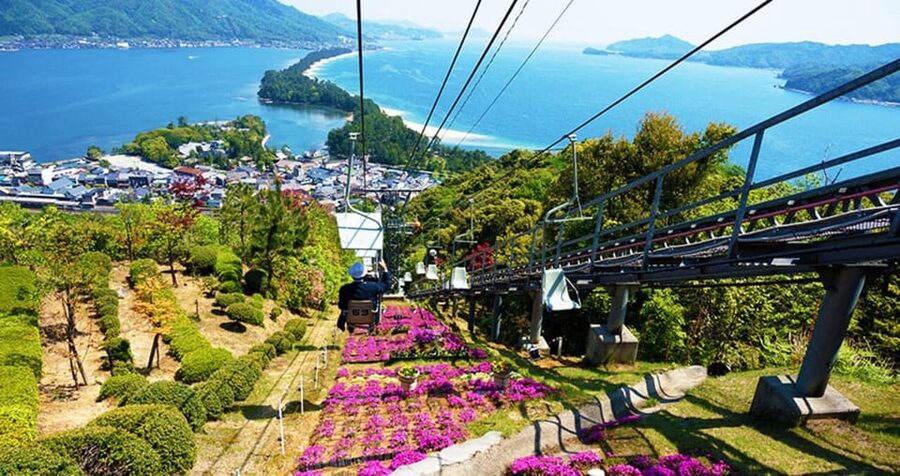 FromOsaka/Kyoto:Hiroshima & Miyajima Private Tour with Lunch - The Hiroshima Peace Memorial Park portion: why a guided visit matters